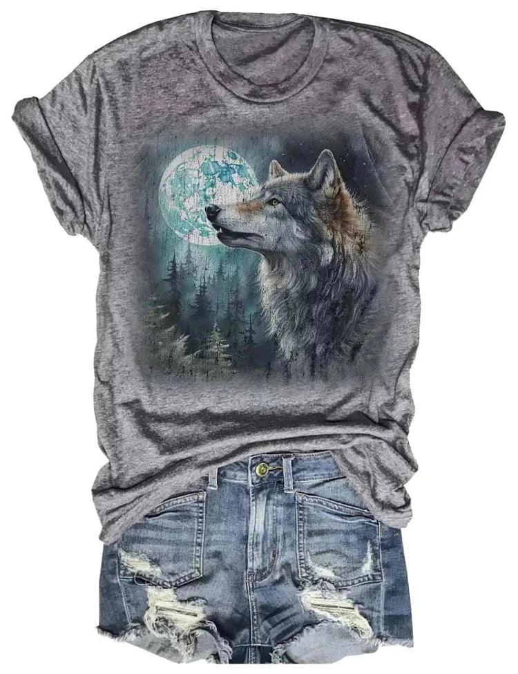 Womens Wolf 90s Vintage T-Shirt grey with wolf graphic and moon, paired with ripped denim shorts