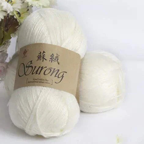 Soft white yarn balls labeled Surong for DIY knitting scarves and hats
